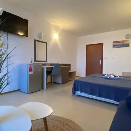Esperanto 402 Large Sunny Appartement *
